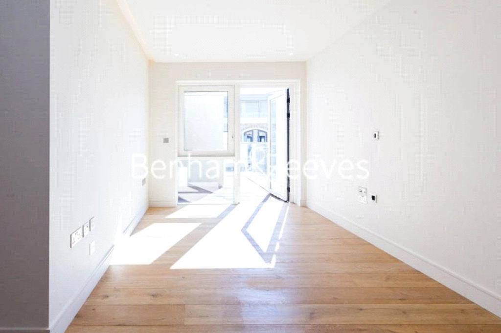 3 bedrooms apartments/flats for sale in Regatta Lane, London - W6 view 11