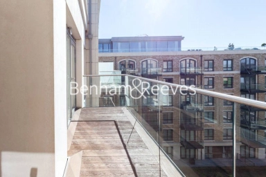 Regatta Lane, London - W6 view 15