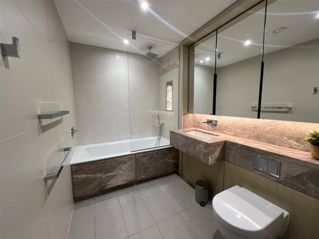 1 bedroom apartments/flats for sale in Parrs Way, London - W6 view 6