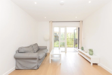Parrs Way, London - W6 view 1