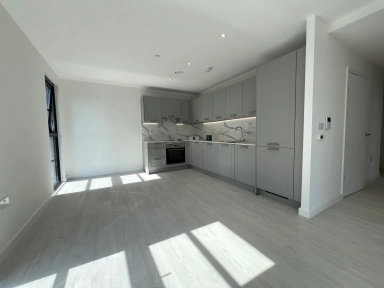 Burlington Road, New Malden - KT3 view 1