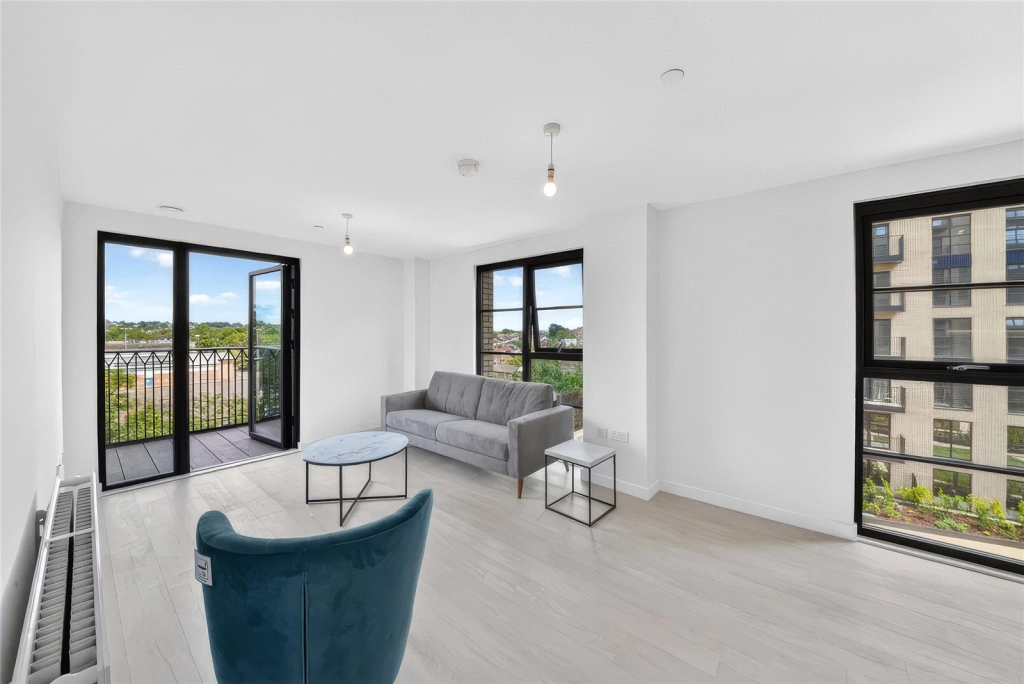 2 bedrooms apartments/flats for sale in Burlington Road, New Malden - KT3 view 2