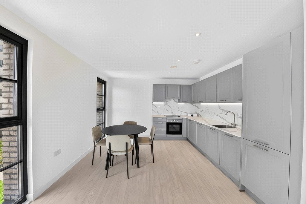 2 bedrooms apartments/flats for sale in Burlington Road, New Malden - KT3 view 4