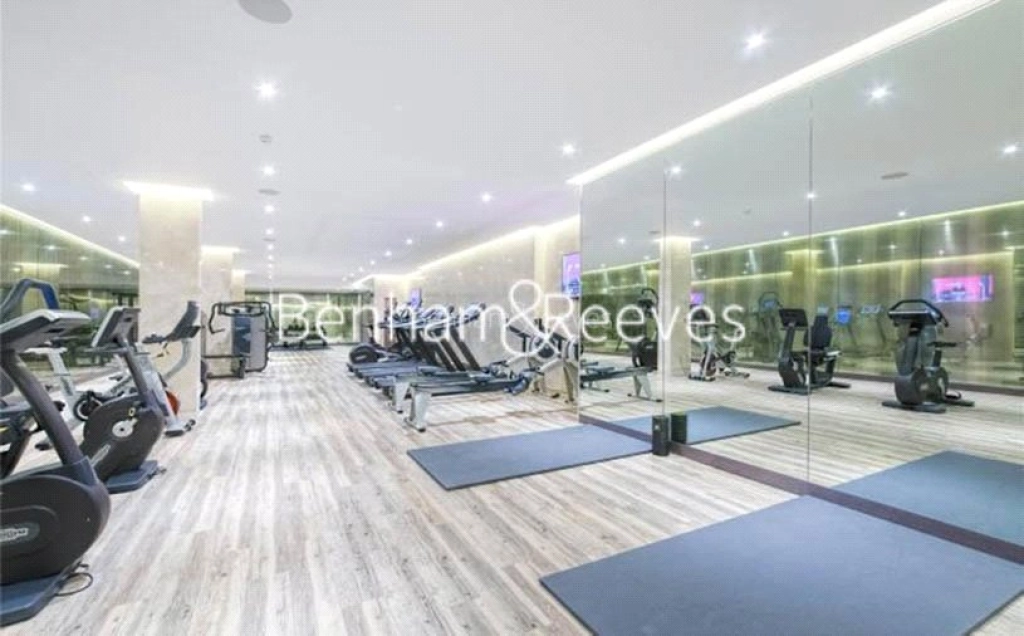 2 bedrooms apartments/flats for sale in Parr's Way, London - W6 view 9