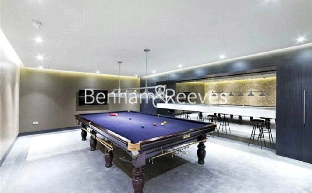 2 bedrooms apartments/flats for sale in Parr's Way, London - W6 view 11