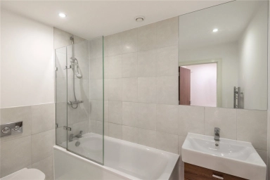 Chartfield Avenue, London - SW15 view 4