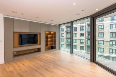 Parr's Way, London - W6 view 4