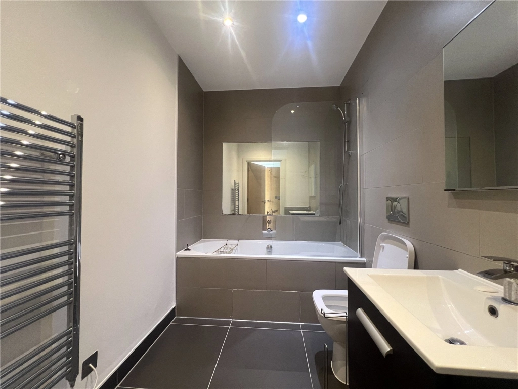 1 bedroom apartments/flats for sale in North End Road, London - W14 view 3