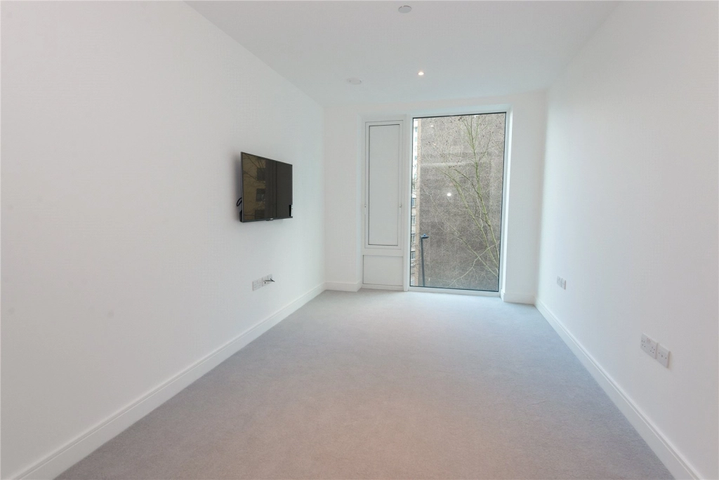 2 bedrooms apartments/flats for sale in Beadon Road, London - W6 view 5
