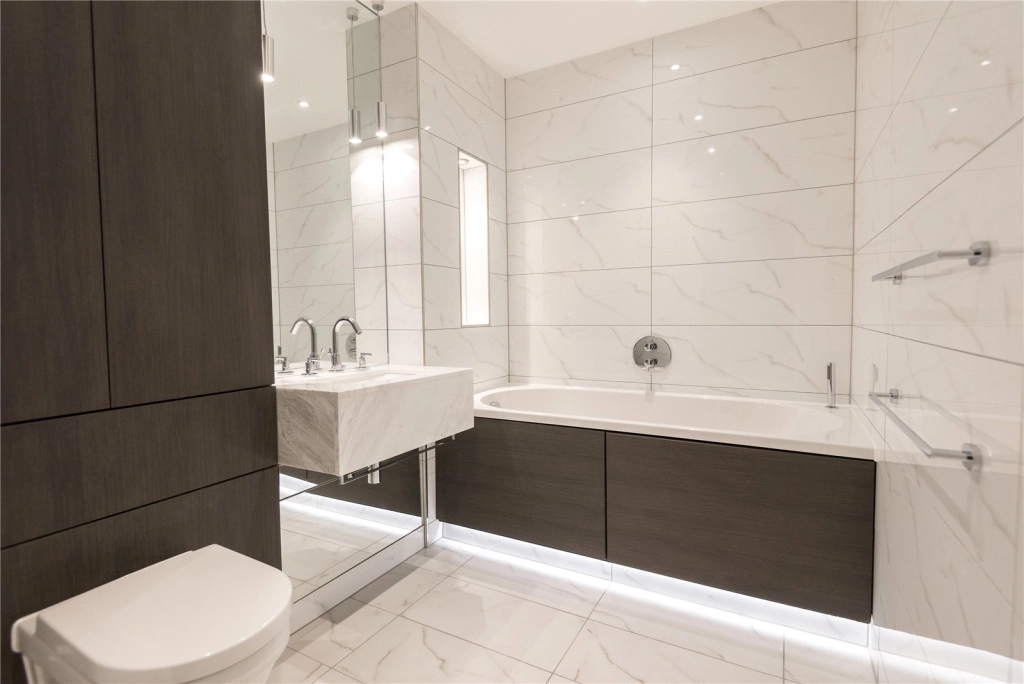 2 bedrooms apartments/flats for sale in Beadon Road, London - W6 view 8