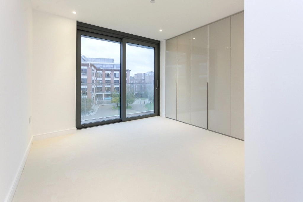 2 bedrooms apartments/flats for sale in Parr's Way, London - W6 view 16