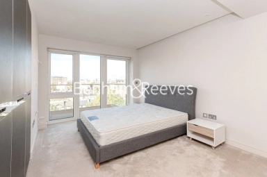 Parr's Way, London - W6 view 5