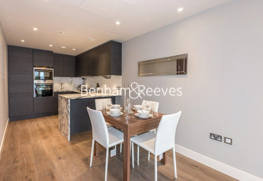1 bedroom apartments/flats for sale in Parr's Way, London - W6 view 2
