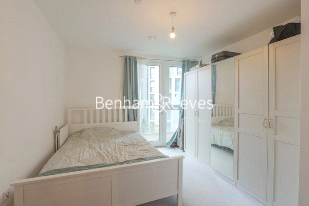 1 bedroom apartments/flats for sale in Beadon Road, London - W6 view 8