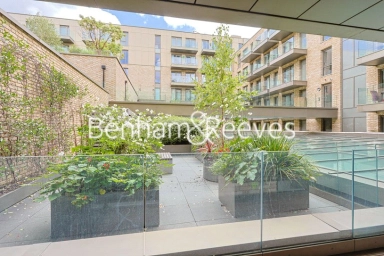 Crisp Road, London - W6 view 17