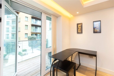 Parr's Way, London - W6 view 7
