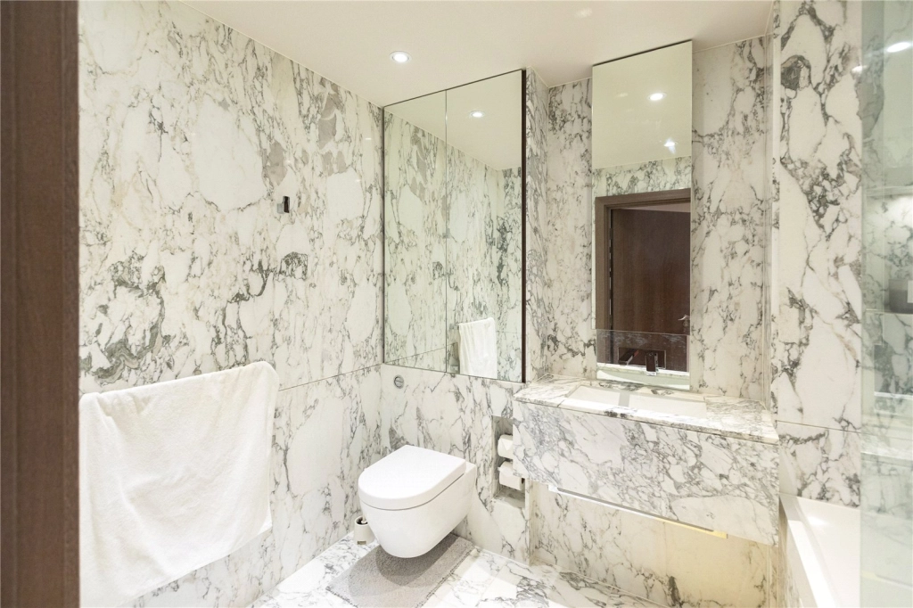 Studio apartments/flats for sale in Parr's Way, London - W6 view 3