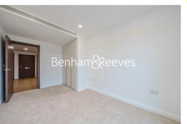 Parrs Way, London - W6 view 4