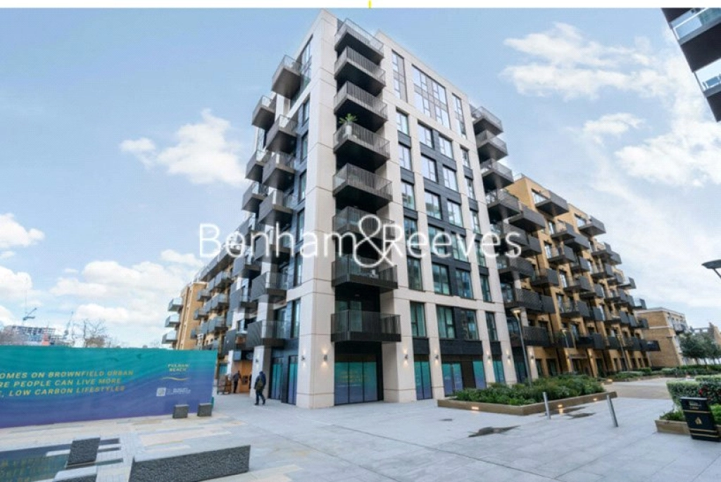 2 bedrooms apartments/flats for sale in Parrs Way, London - W6 view 6