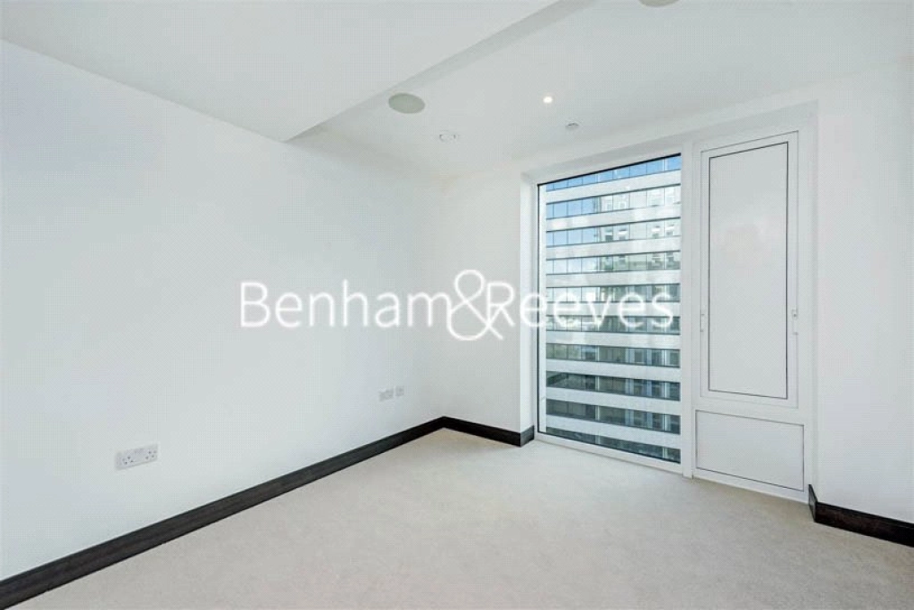 3 bedrooms apartments/flats for sale in Beadon Road, London - W6 view 3