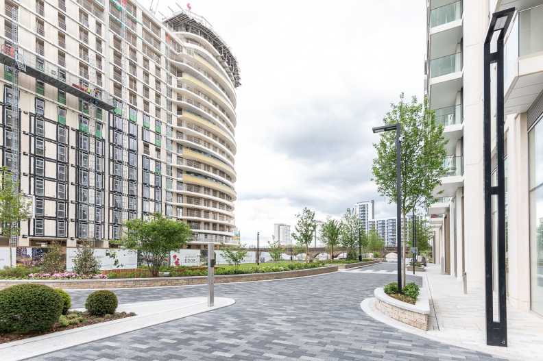 1 bedroom apartments/flats to sale in Cascade Way, White City-image 1