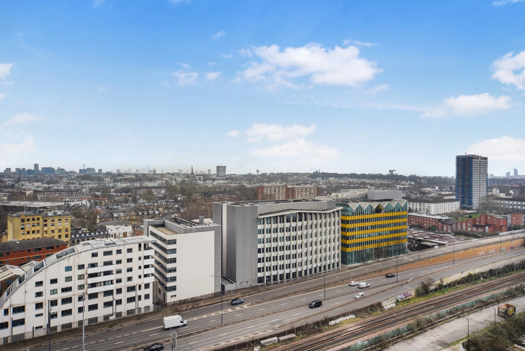 2 bedrooms apartments/flats for sale in Cascade Way, White City - W12 view 12