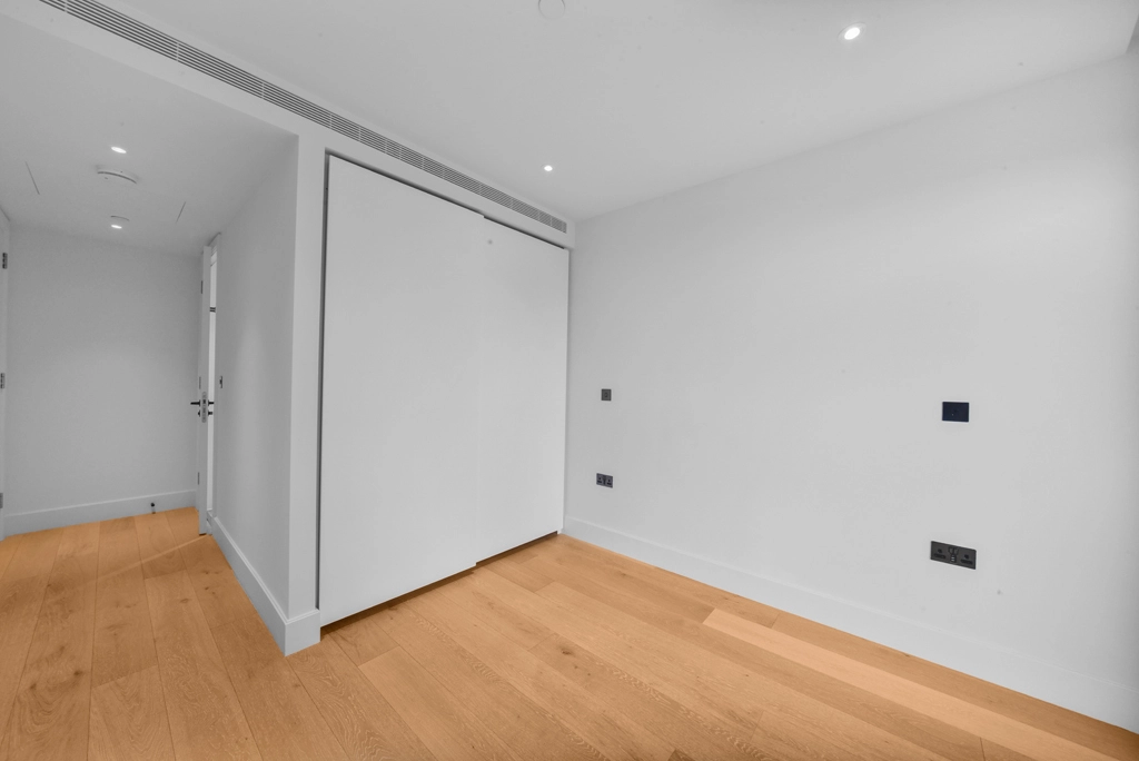 2 bedrooms apartments/flats for sale in Cascade Way, White City - W12 view 13