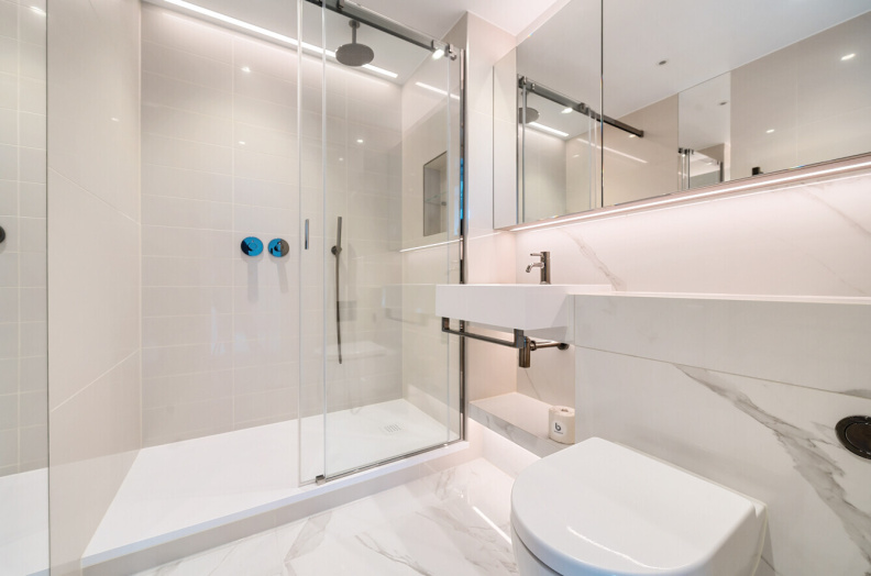 3 bedrooms apartments/flats for sale in Cascade Way, White City - W12 view 11