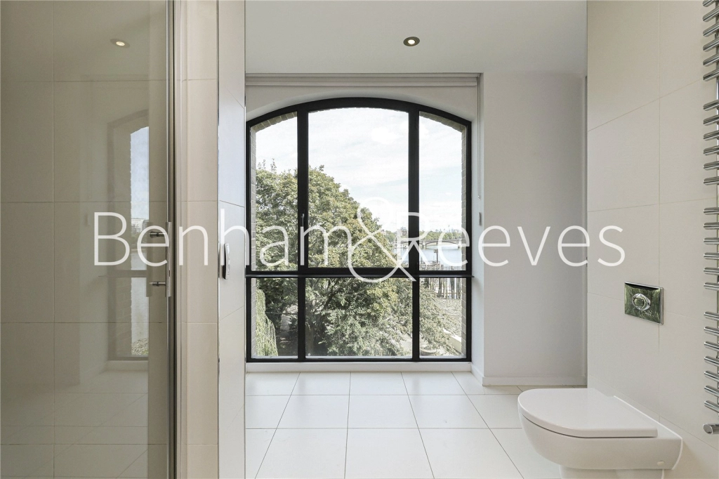 2 bedrooms apartments/flats for sale in Lots Road, London - SW10 view 6