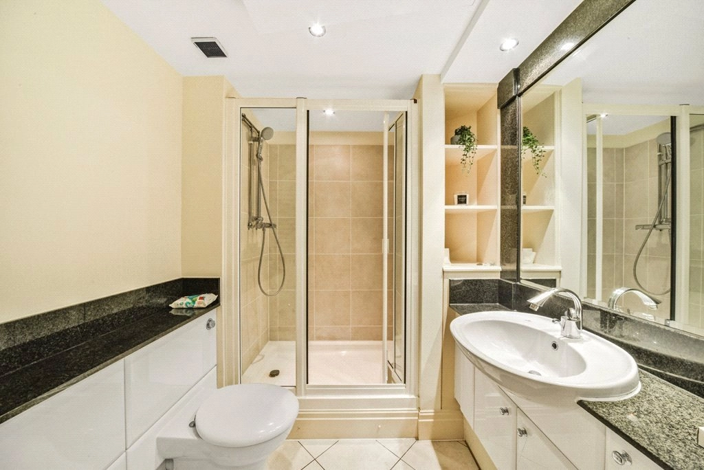 2 bedrooms apartments/flats for sale in The Boulevard, Fulham - SW6 view 14