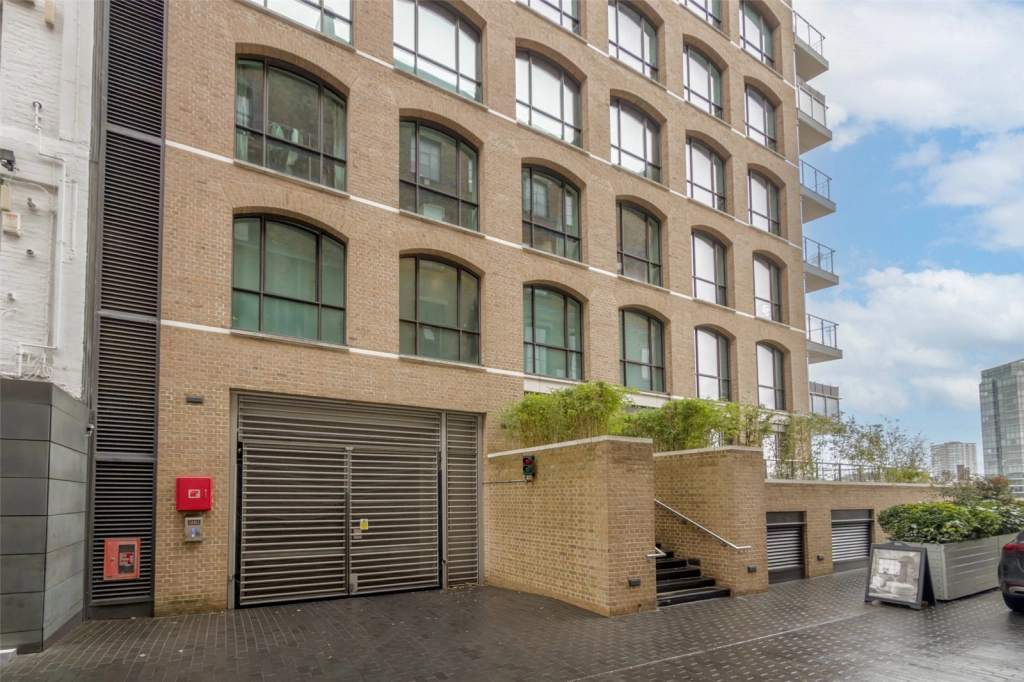 2 bedrooms apartments/flats for sale in Lots Road, London - SW10 view 11