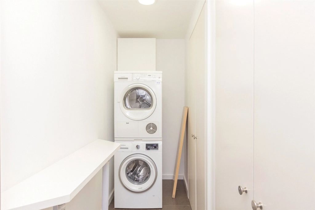 2 bedrooms apartments/flats for sale in Lots Road, London - SW10 view 24