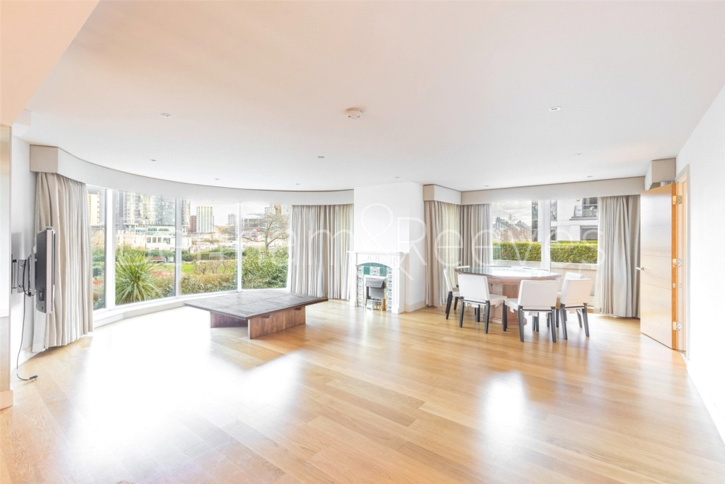 3 bedrooms apartments/flats for sale in Lensbury Avenue, London - SW6 view 16