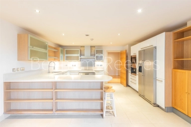 Lensbury Avenue, London - SW6 view 21