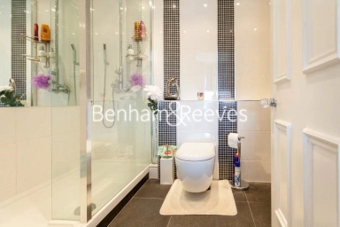 The Quadrangle, Chelsea Harbour, London - SW10 view 16