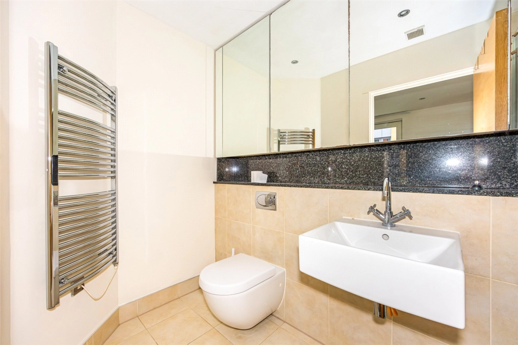 3 bedrooms apartments/flats for sale in Lensbury Avenue, London - SW6 view 9