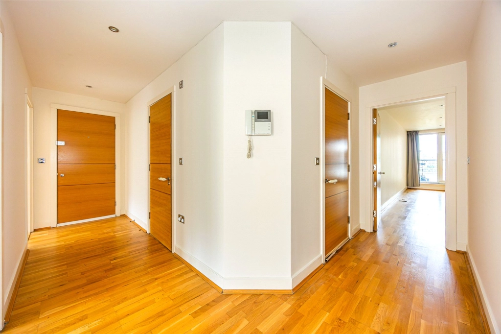 3 bedrooms apartments/flats for sale in Lensbury Avenue, London - SW6 view 13