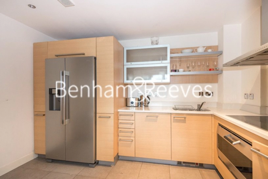 3 bedrooms apartments/flats for sale in Lensbury Avenue, London - SW6 view 12
