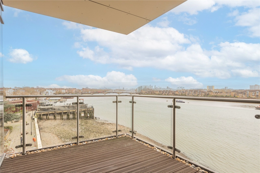 2 bedrooms apartments/flats for sale in Lots Road, London - SW10 view 14