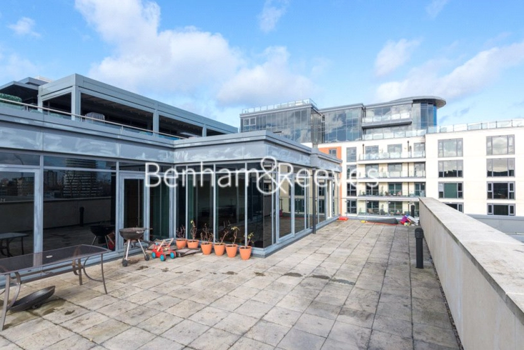 3 bedrooms apartments/flats for sale in Lensbury Avenue, London - SW6 view 6