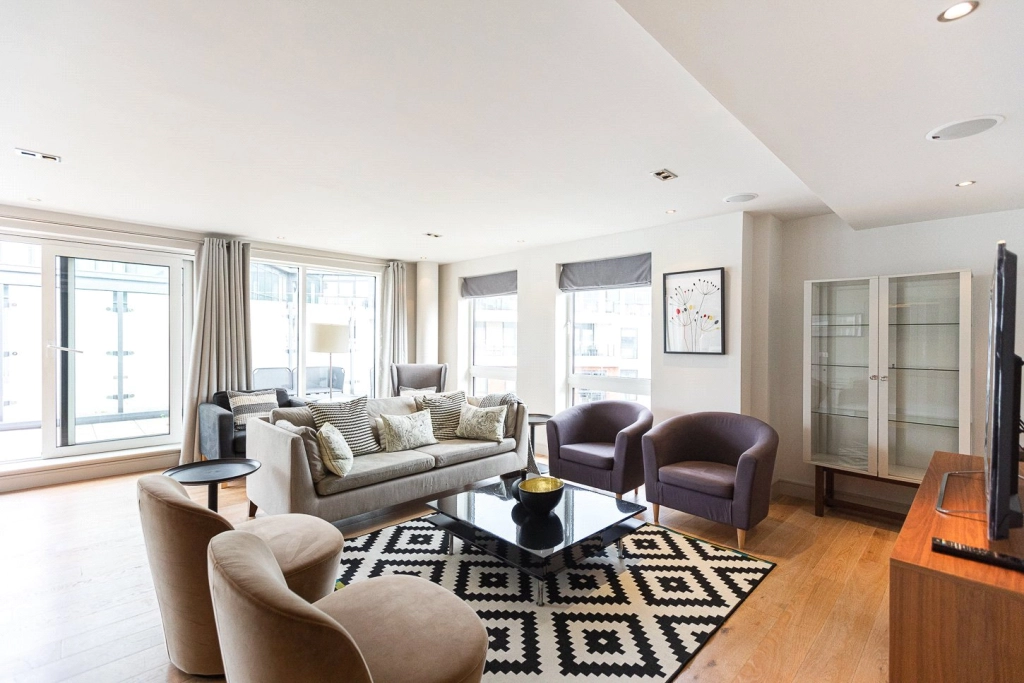3 bedrooms apartments/flats for sale in Park Street, Chelsea Creek, Fulham - SW6 view 2
