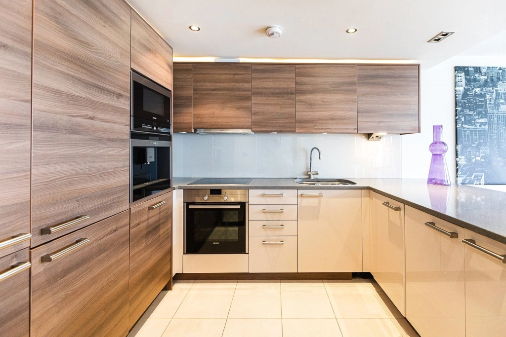 3 bedrooms apartments/flats for sale in Park Street, Chelsea Creek, Fulham - SW6 view 3