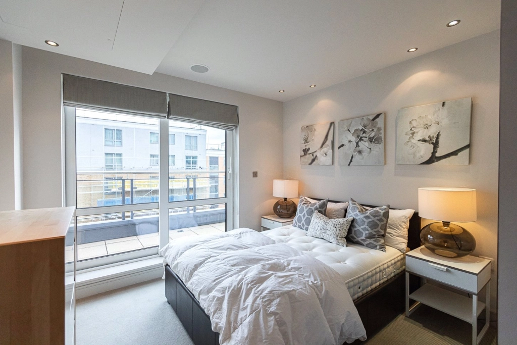 3 bedrooms apartments/flats for sale in Park Street, Chelsea Creek, Fulham - SW6 view 9