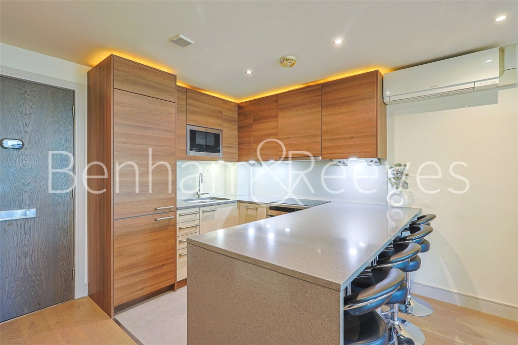 1 bedroom apartments/flats for sale in Townmead Road, London - SW6 view 4