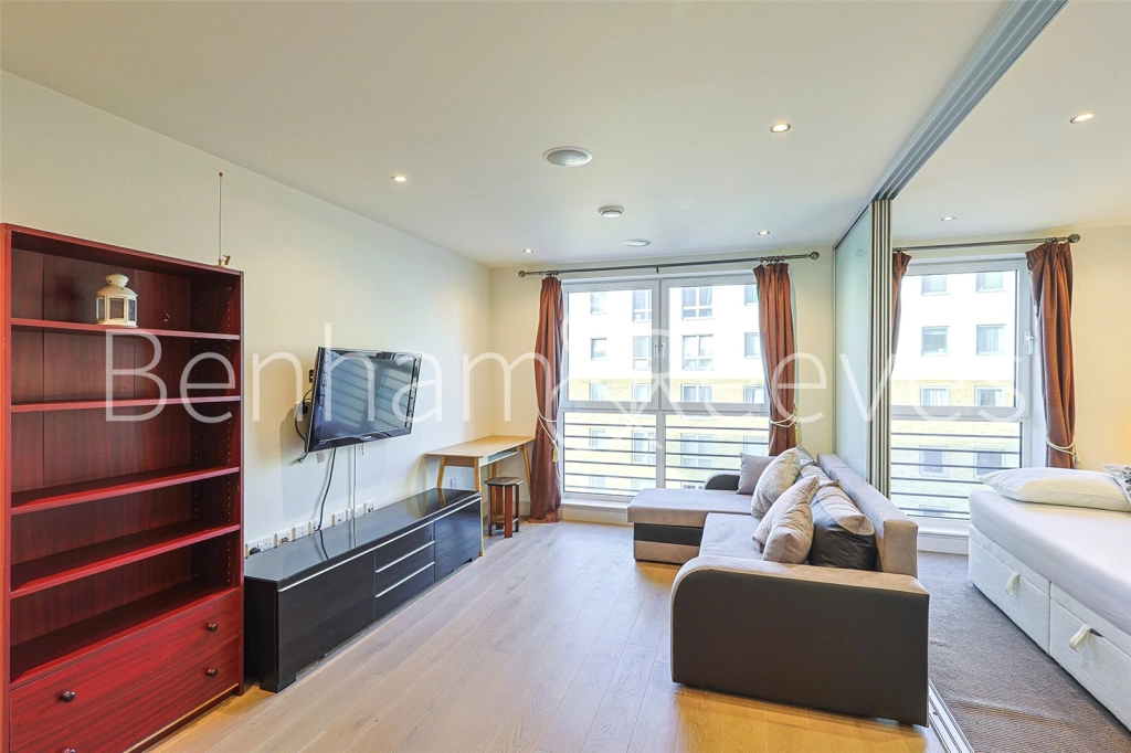 1 bedroom apartments/flats for sale in Townmead Road, London - SW6 view 5