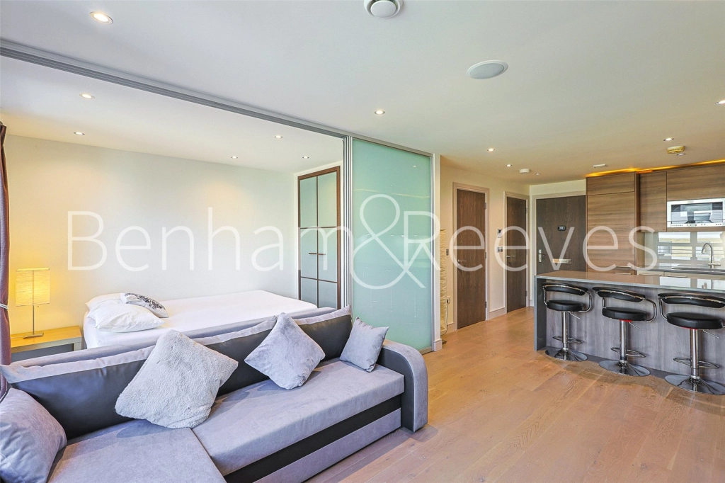 1 bedroom apartments/flats for sale in Townmead Road, London - SW6 view 9