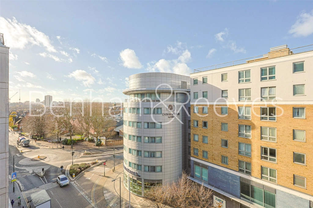 1 bedroom apartments/flats for sale in Townmead Road, London - SW6 view 12
