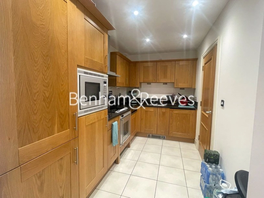 2 bedrooms apartments/flats for sale in The Boulevard, Imperial Wharf - SW6 view 6