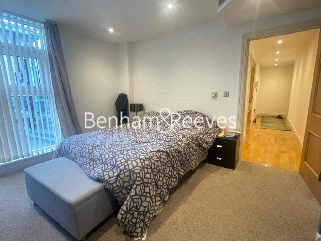 2 bedrooms apartments/flats for sale in The Boulevard, Imperial Wharf - SW6 view 7