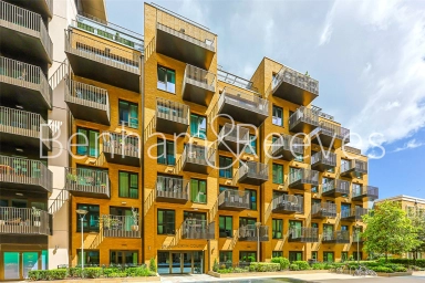 Tierney Lane, London - W6 view 9